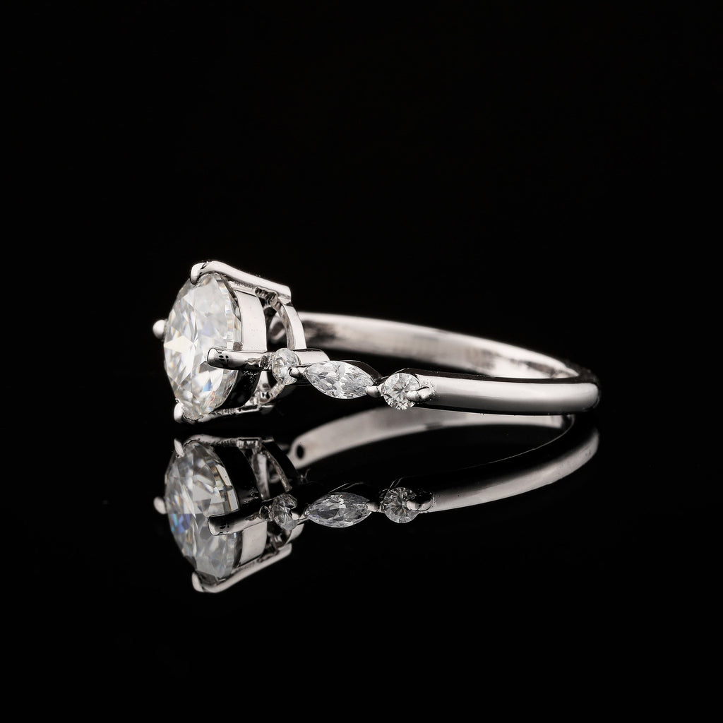 Veronica Ring
