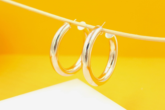 18K Gold Filled Thick Chunky Open Hoop Earrings (J29)
