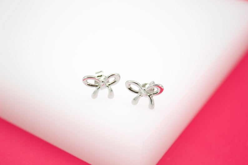18K Gold Filled Bow Stud Earrings (L21)
