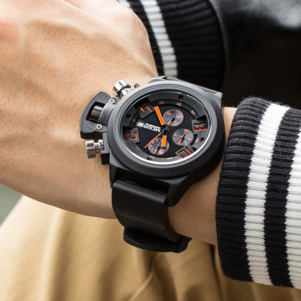 MEGIR Men Watches Luxury Fashion Sport Military Chronograph Luminous Date Quartz Wristwatch Clock Big Dial Relogio Masculino 2002