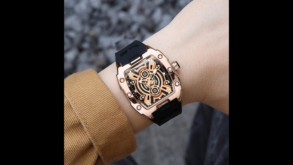 MEGIR Sport Watches for Men Waterproof Male Military Quartz Wristwatch Silicone Strap Large Dial Luminous Watch Montre Homme 8116