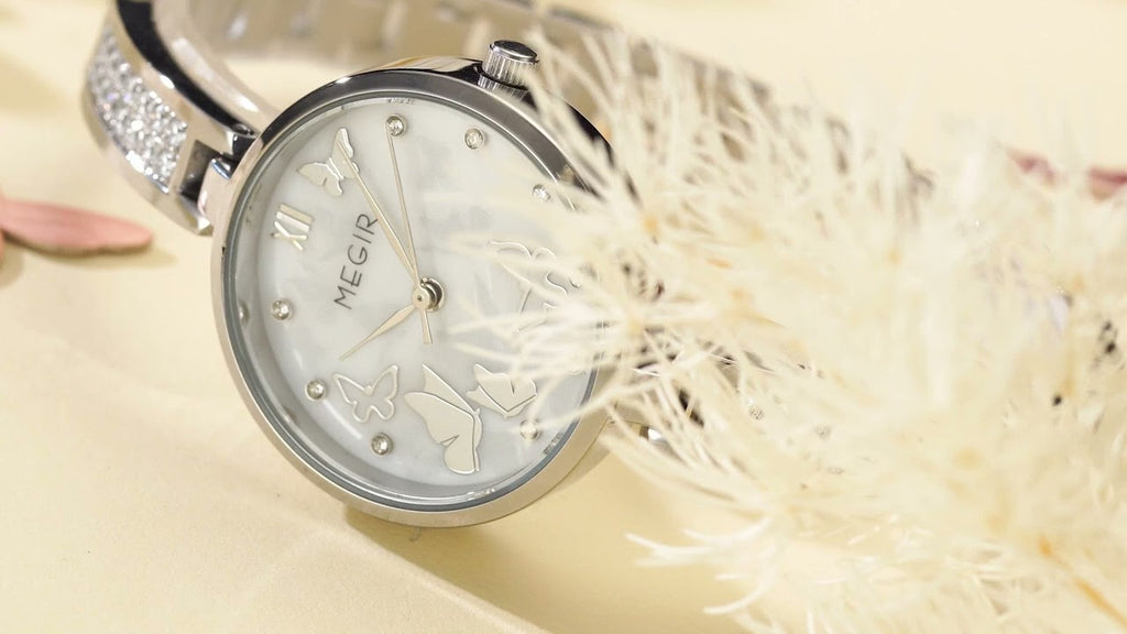 MEGIR Watch for Women Luxury Diamond Ladies Quartz Wristwatches Steel Women Bracelet Watches Female Dress Clock Relogio Feminino 7018