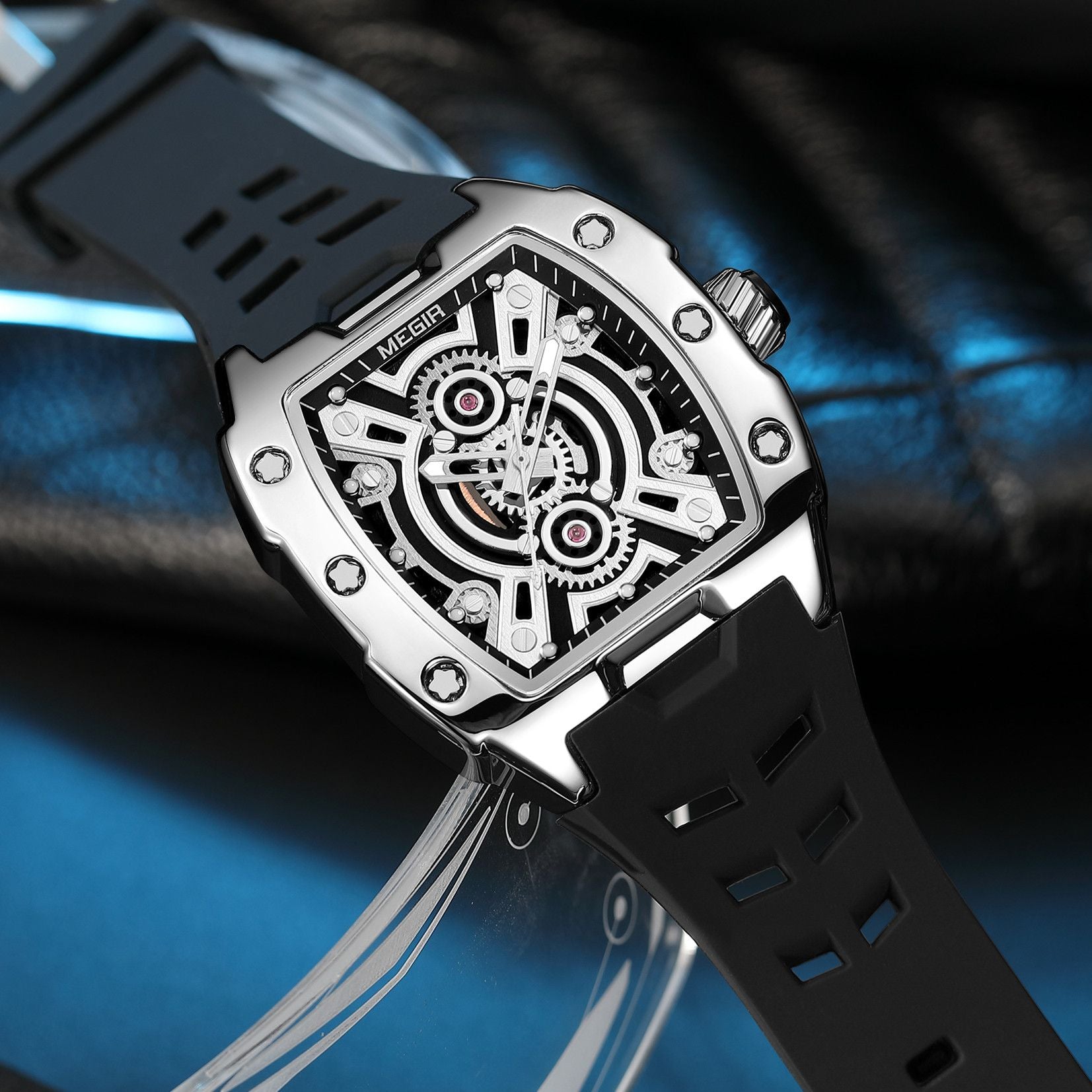 MEGIR Sport Watches for Men Waterproof Male Military Quartz Wristwatch Silicone Strap Large Dial Luminous Watch Montre Homme 8116