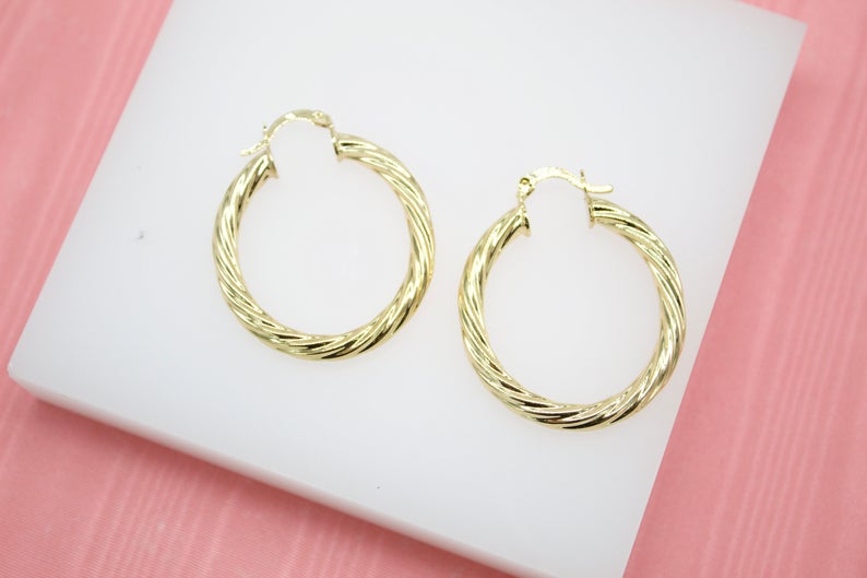 18K Gold Filled 4mm Thick Round Twisted Hoops Lever Back Earrings (J121-122)