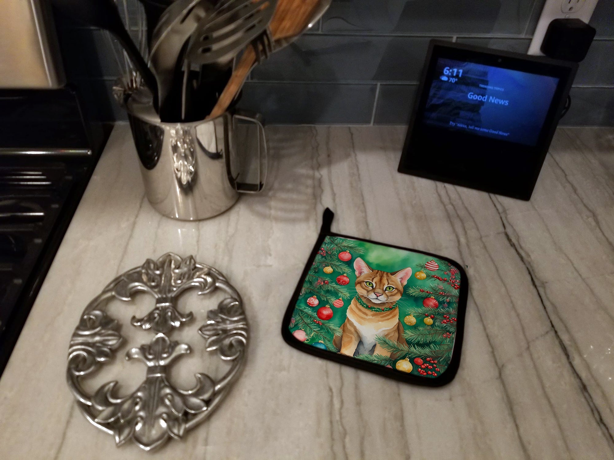 Chausie Cat By the Christmas Tree Pair of Pot Holders