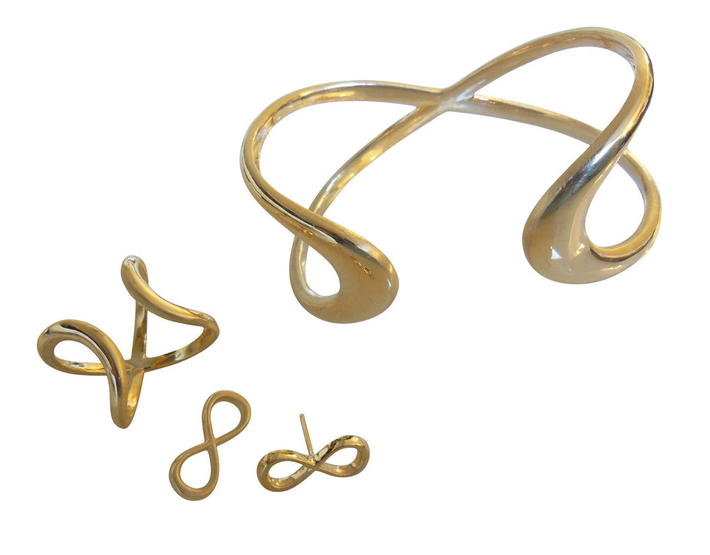 Infinity Ring- 18K Gold. Celebrate the Infinite of Everything.