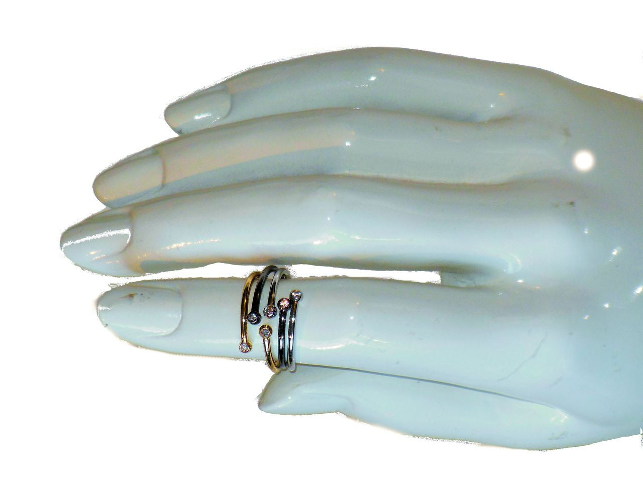 Diamond Dot Stacking Ring- 18K gold