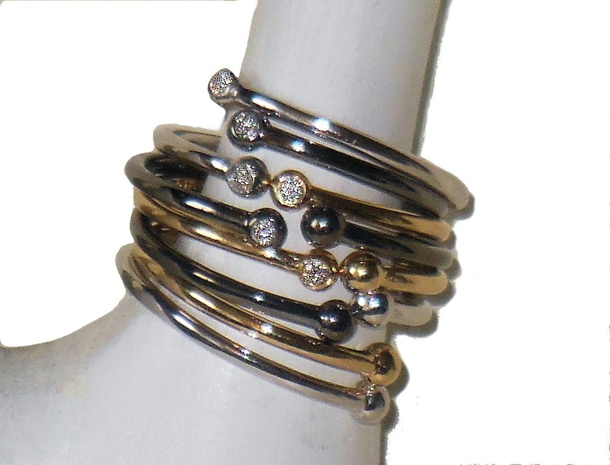 Diamond Dot Stacking Ring- 18K gold