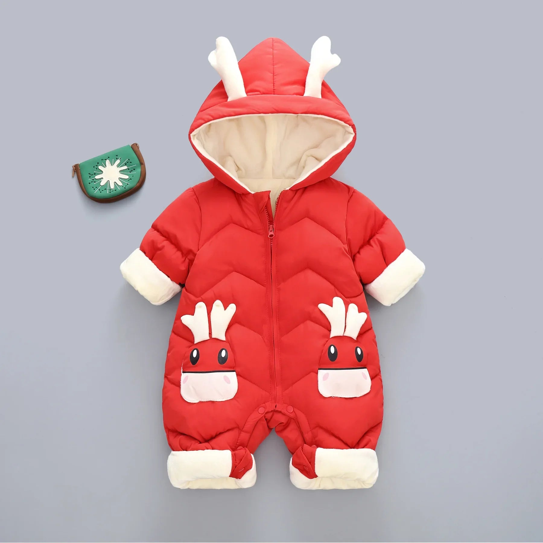 Breathable thermal suit with multicolored zip