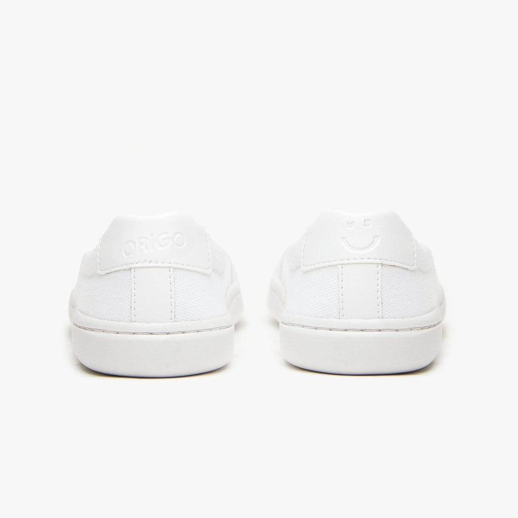 The Women's Everyday Sneaker | Gen 3 in Cotton Canvas