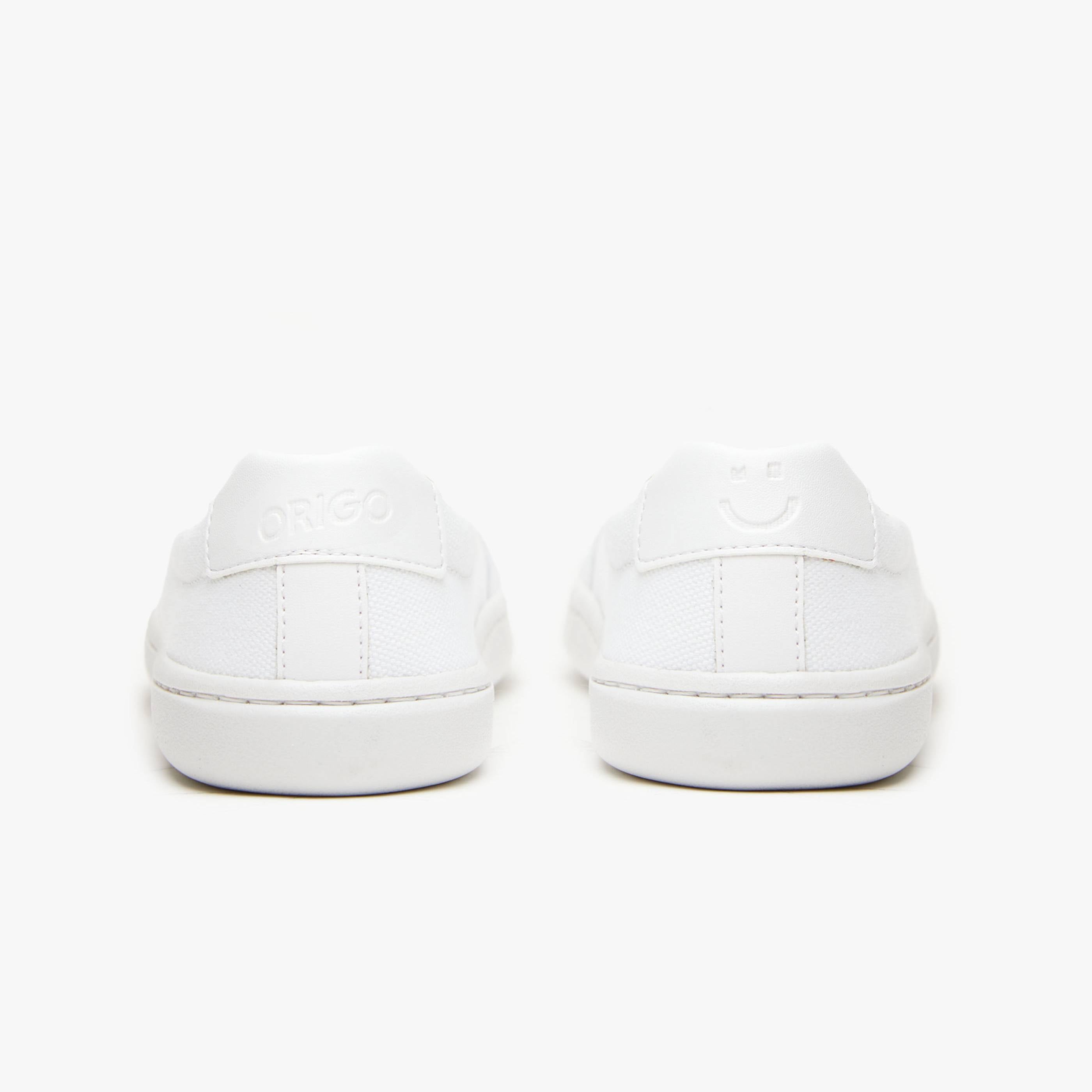 The Women's Everyday Sneaker | Gen 3 in Cotton Canvas