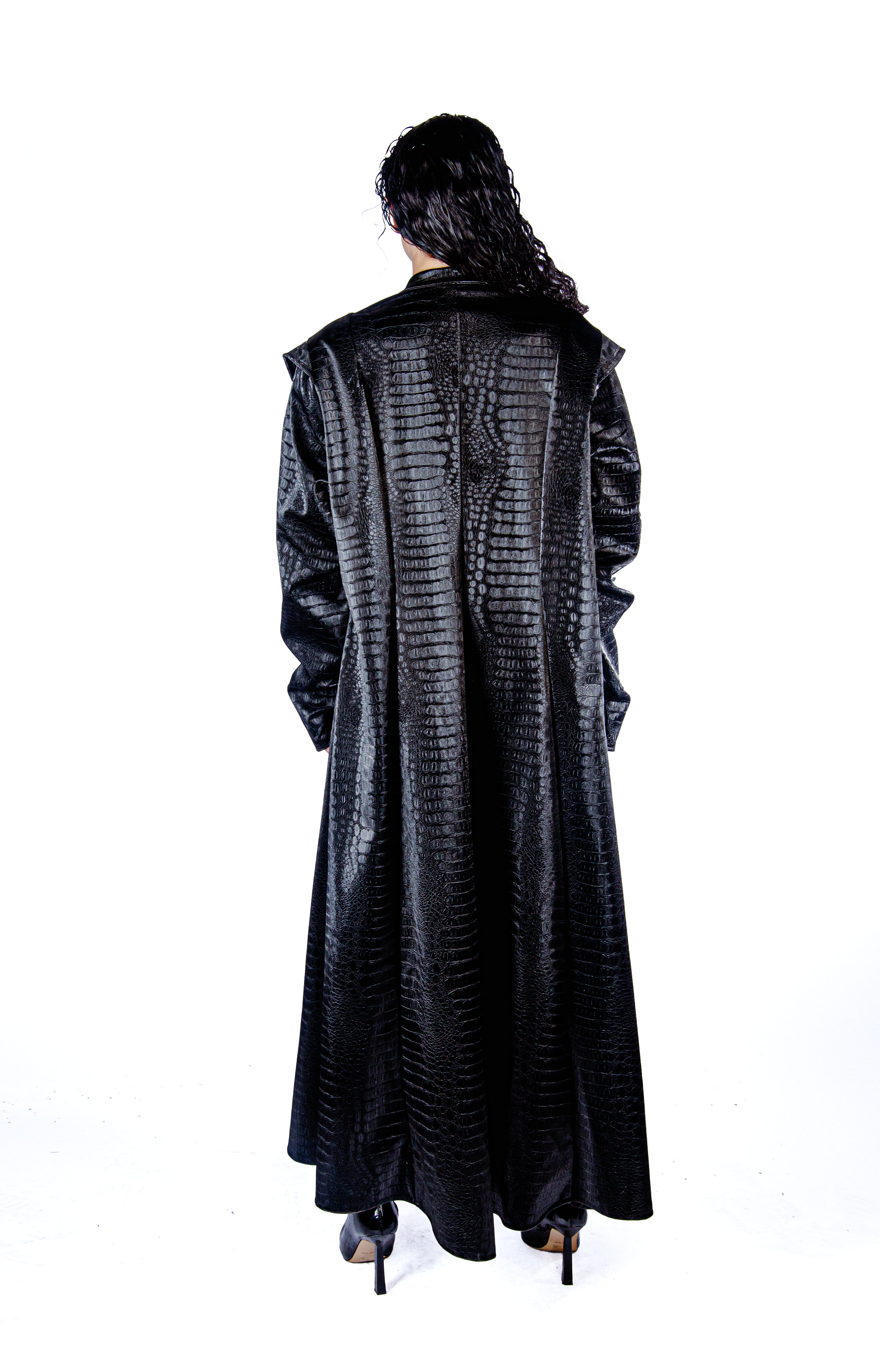 SERPENT TRENCH