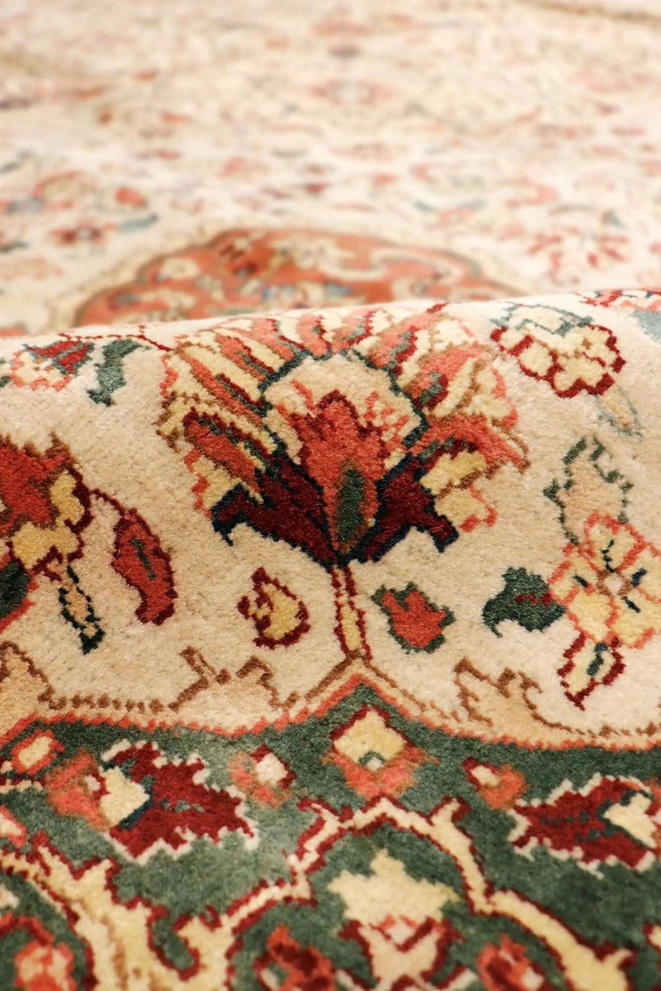 Canvello Agra Hand-Knotted Lamb's Wool Area Rug- 10' X 10'4"