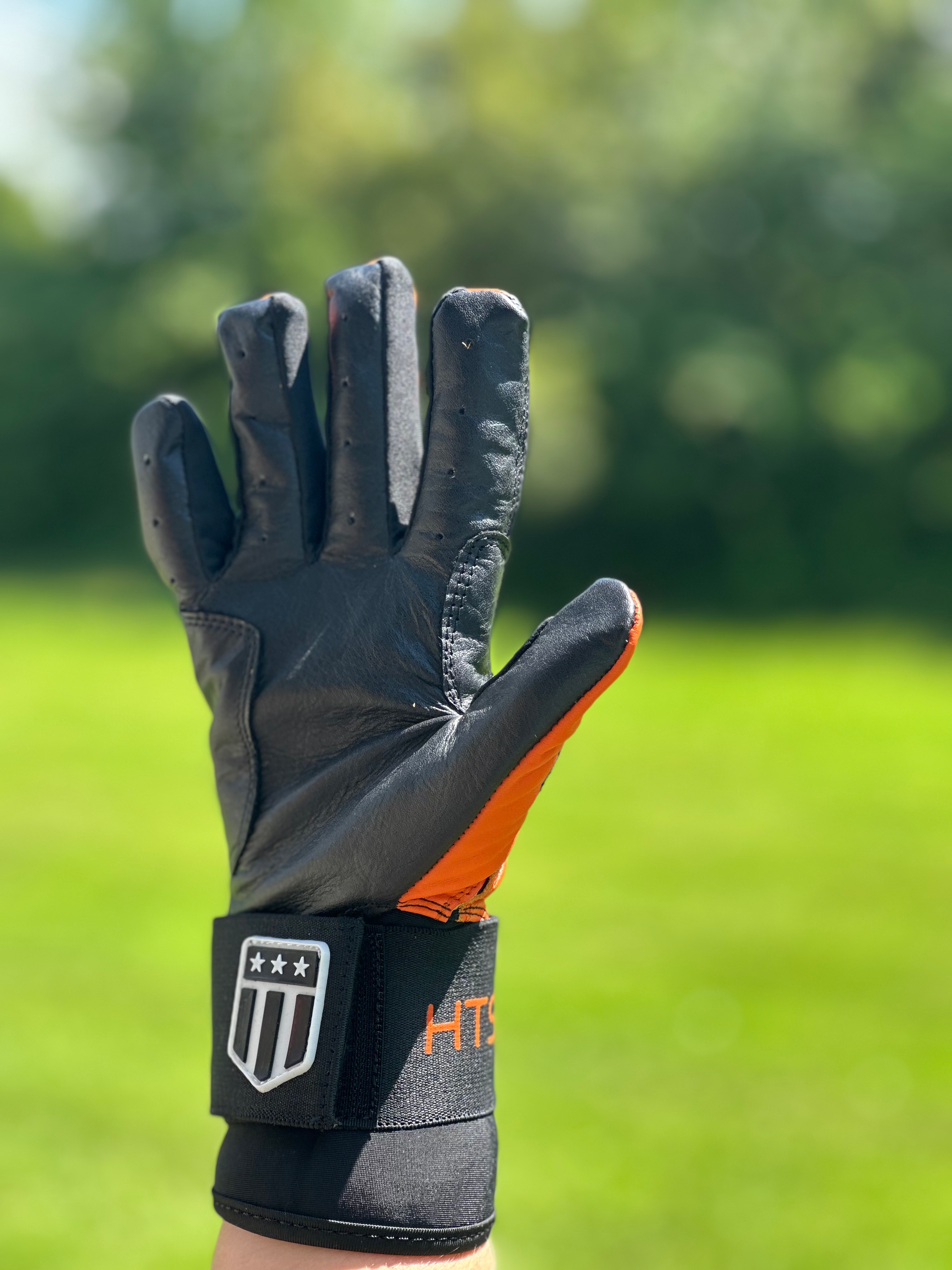 Long Cuff Orange with Black Palm