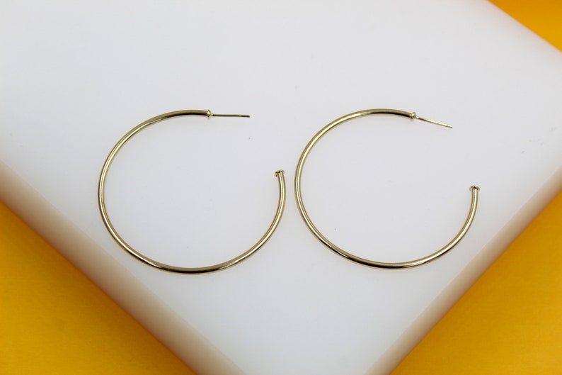 18K Gold Filled 2mm Slim Open Hoop Stud Earrings