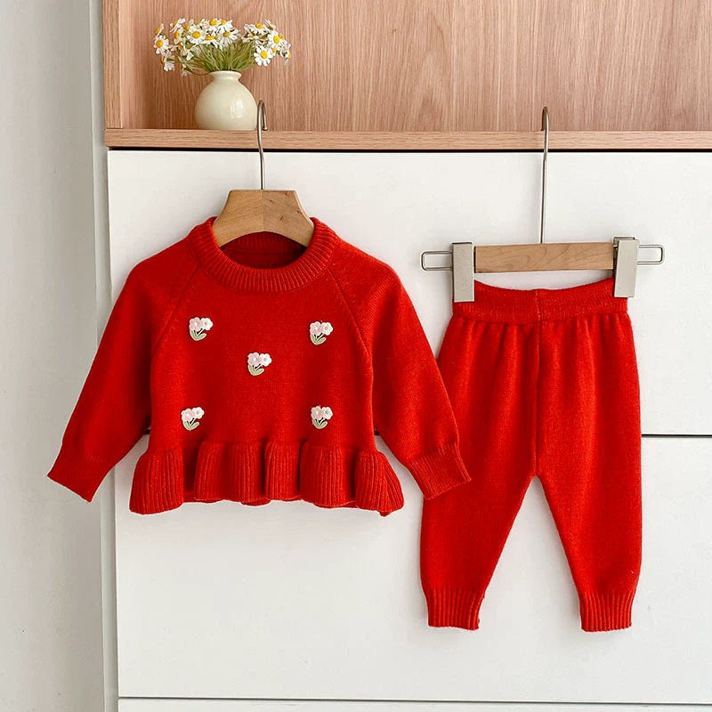 Arrival Autumn Baby Girls Long Sleeves Flowers Pattern Knitted Top with Solid Color Long Trousers Clothing Set